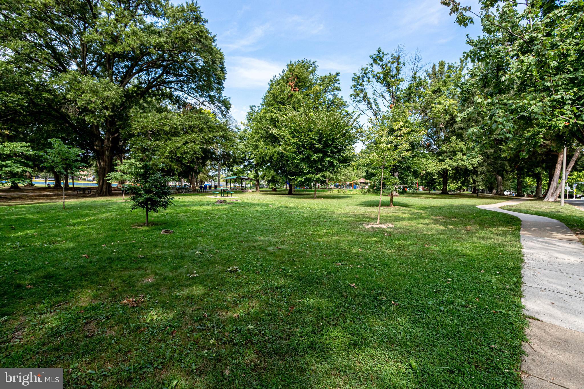 3515 Washington Blvd #403