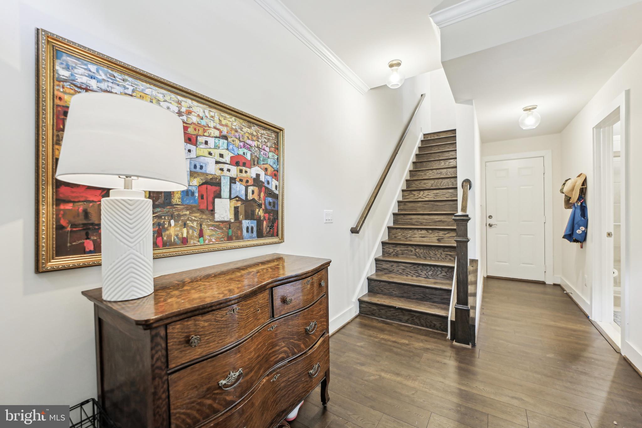 2244 S Glebe Rd