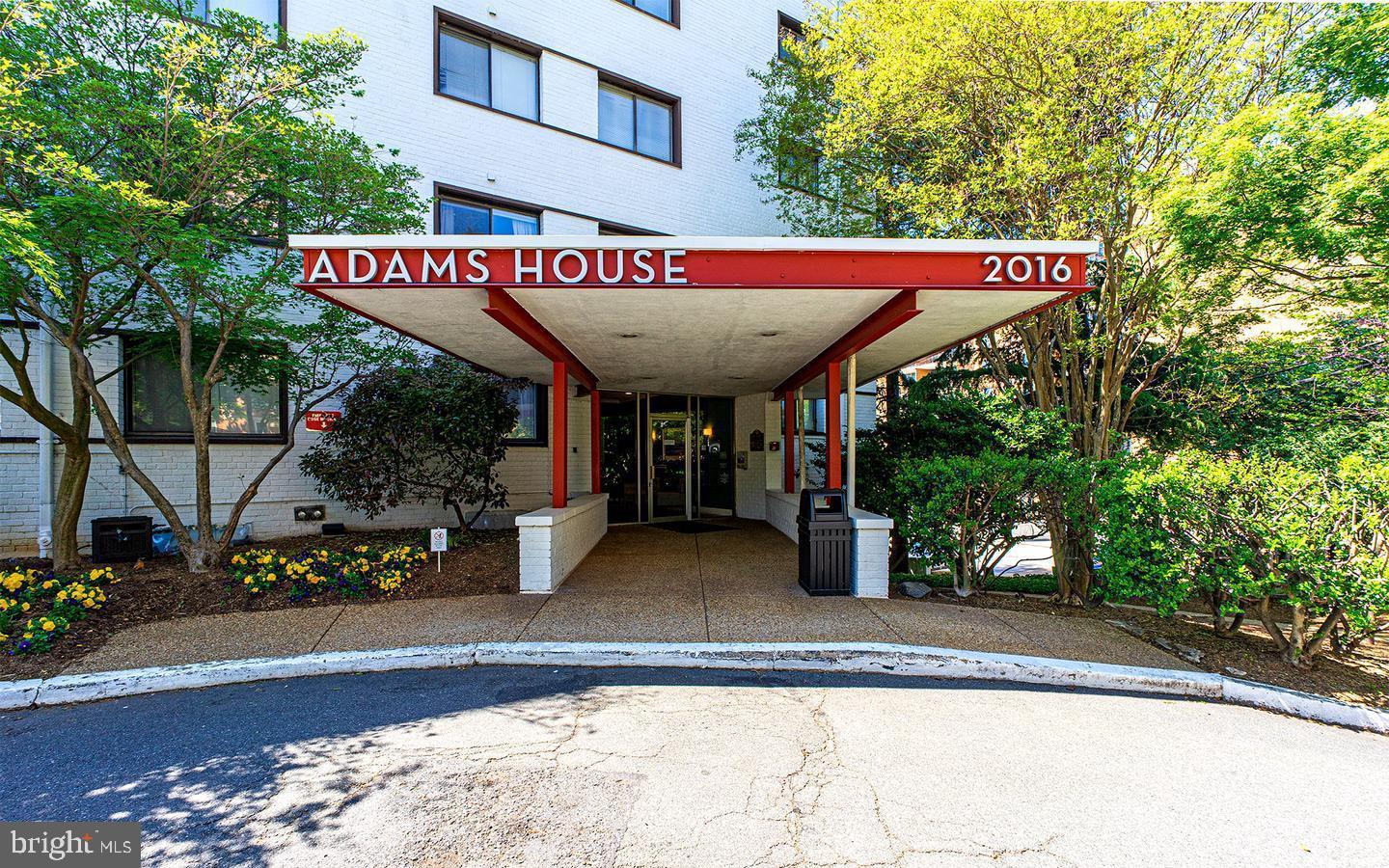 2016 N Adams St #404