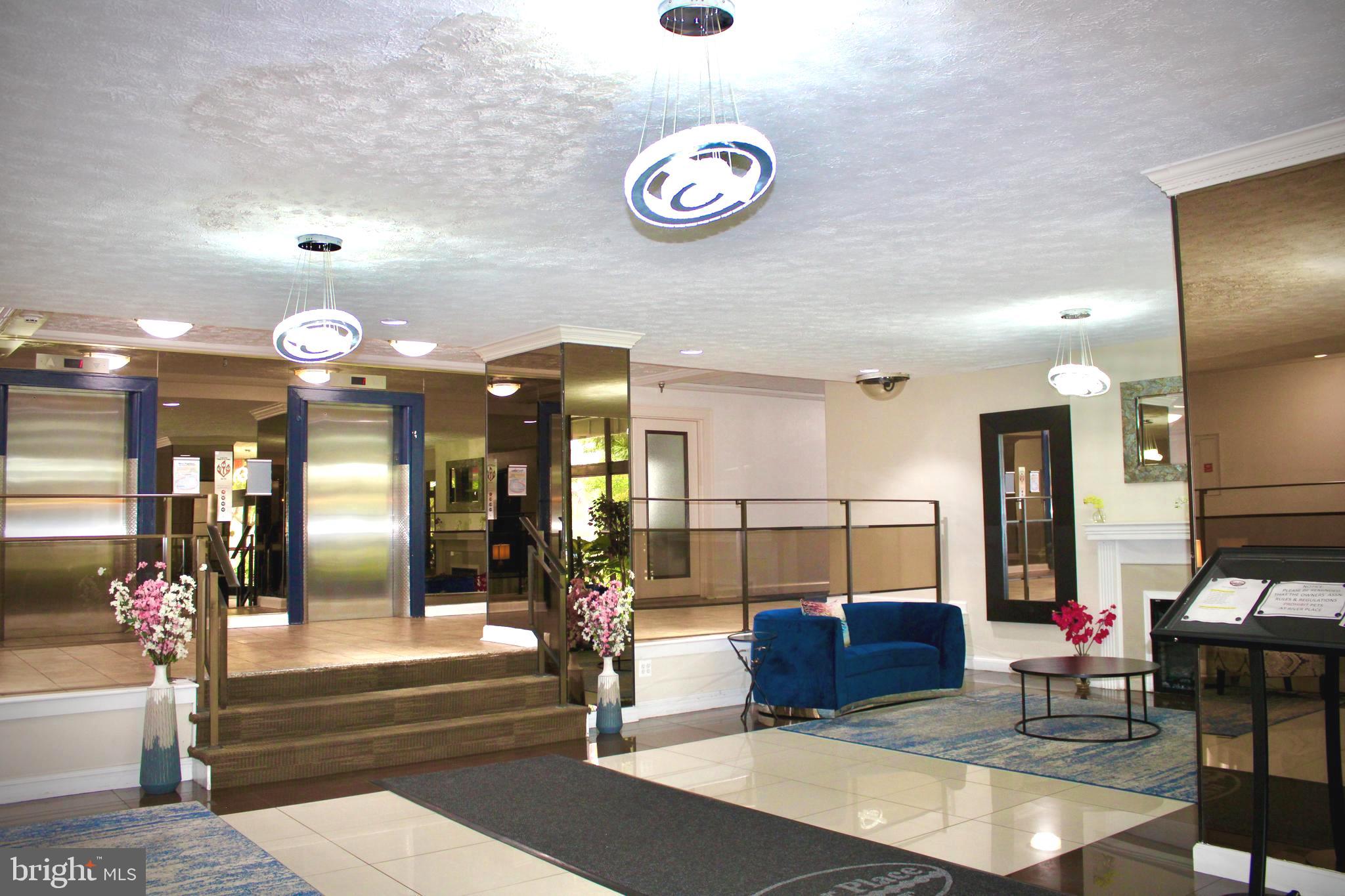 1111 ARLINGTON BLVD #716