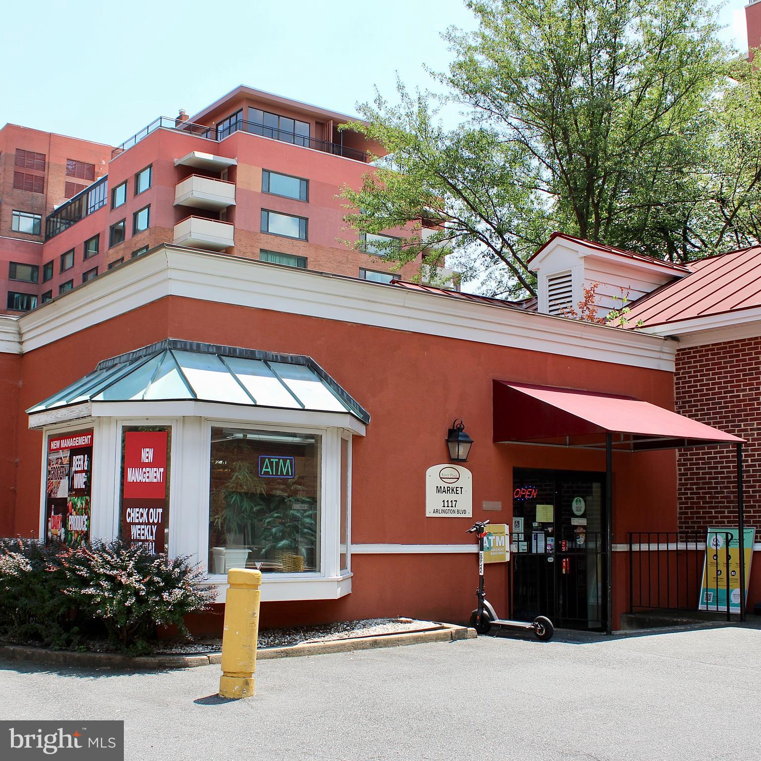 1111 ARLINGTON BLVD #716