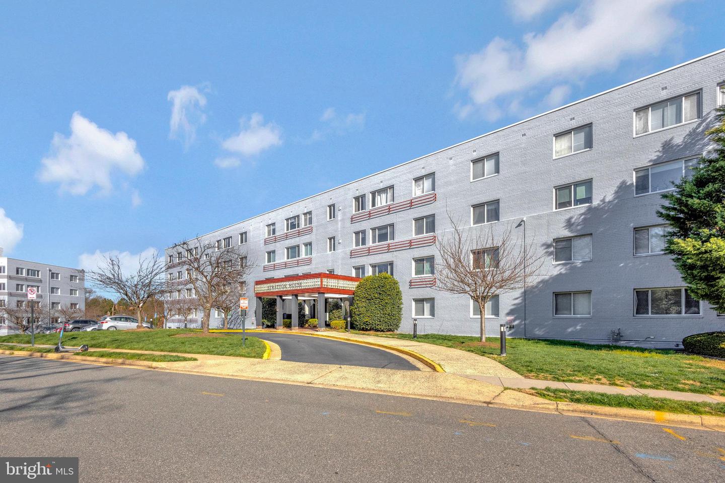 3601 5th St S #205