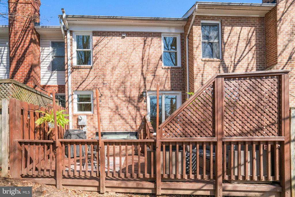 4082 Cherry Hill Rd