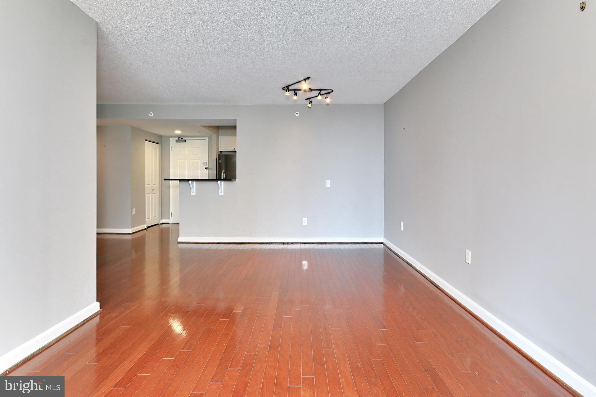 880 N POLLARD ST #503