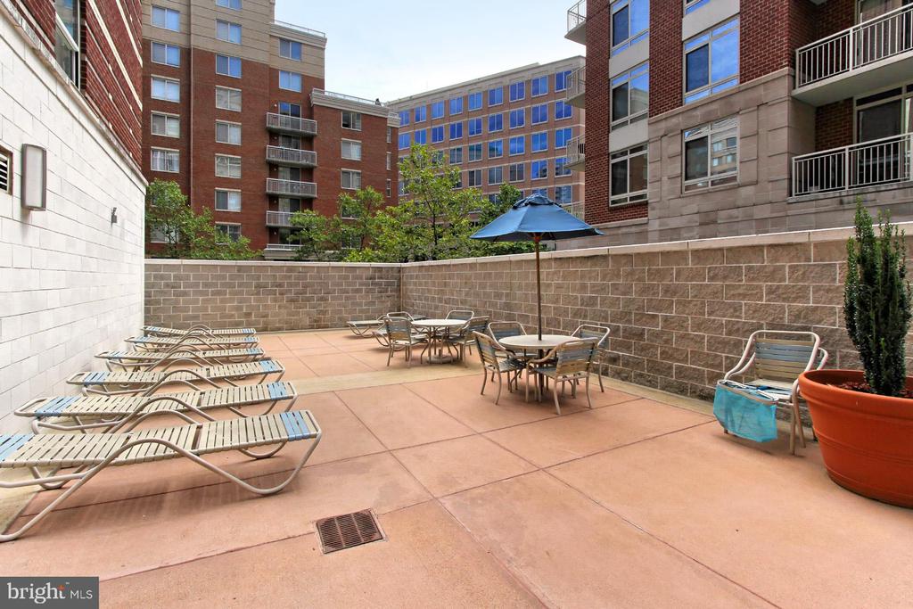 880 N POLLARD ST #503