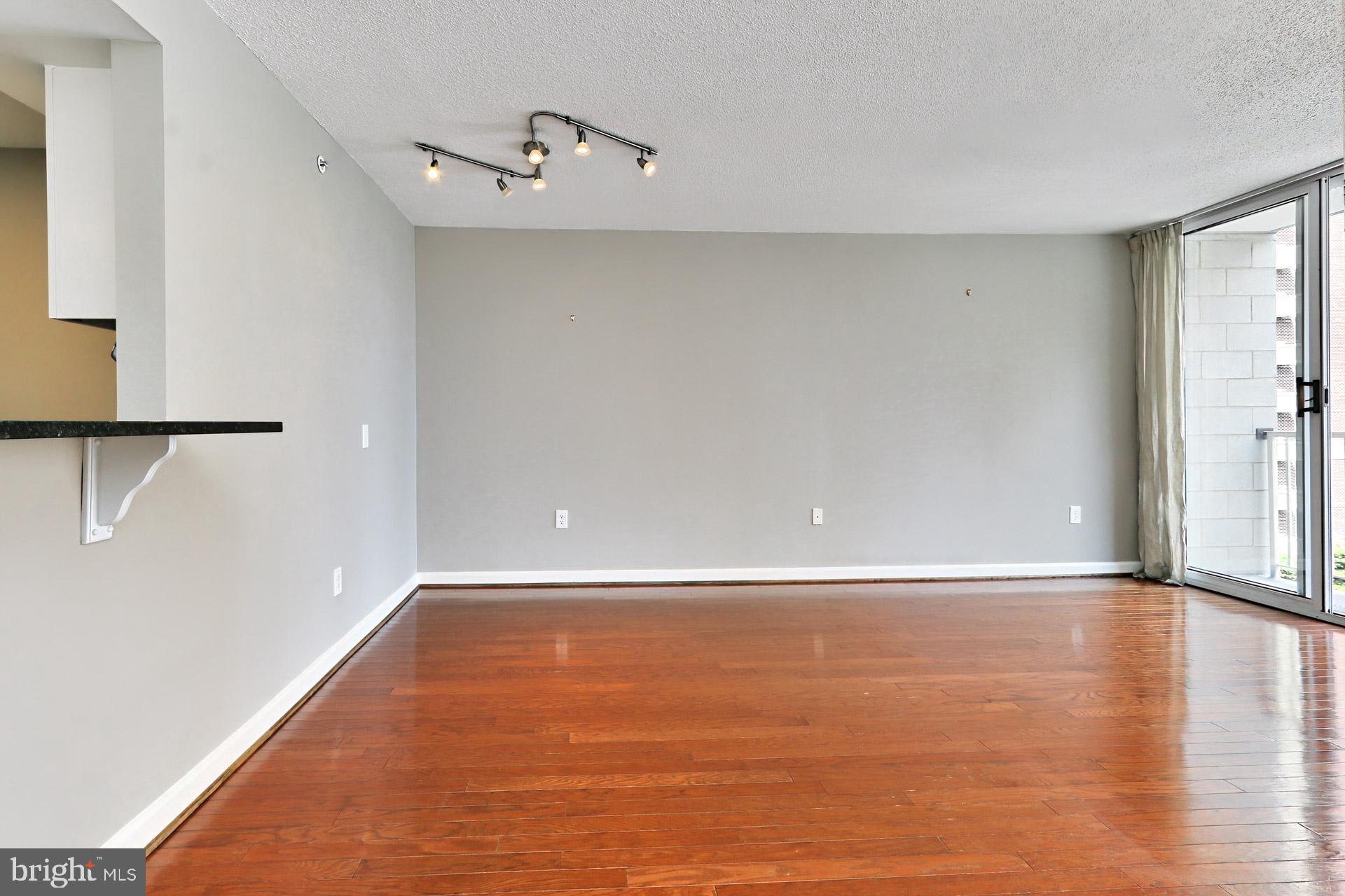 880 N POLLARD ST #503