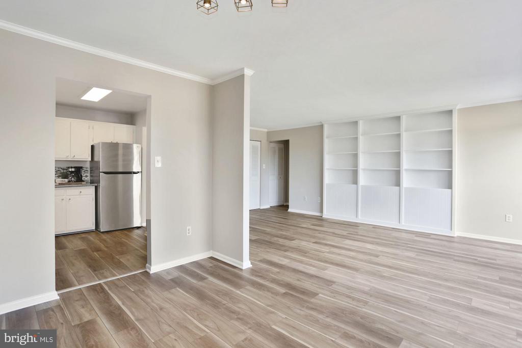 4241 COLUMBIA PIKE #506