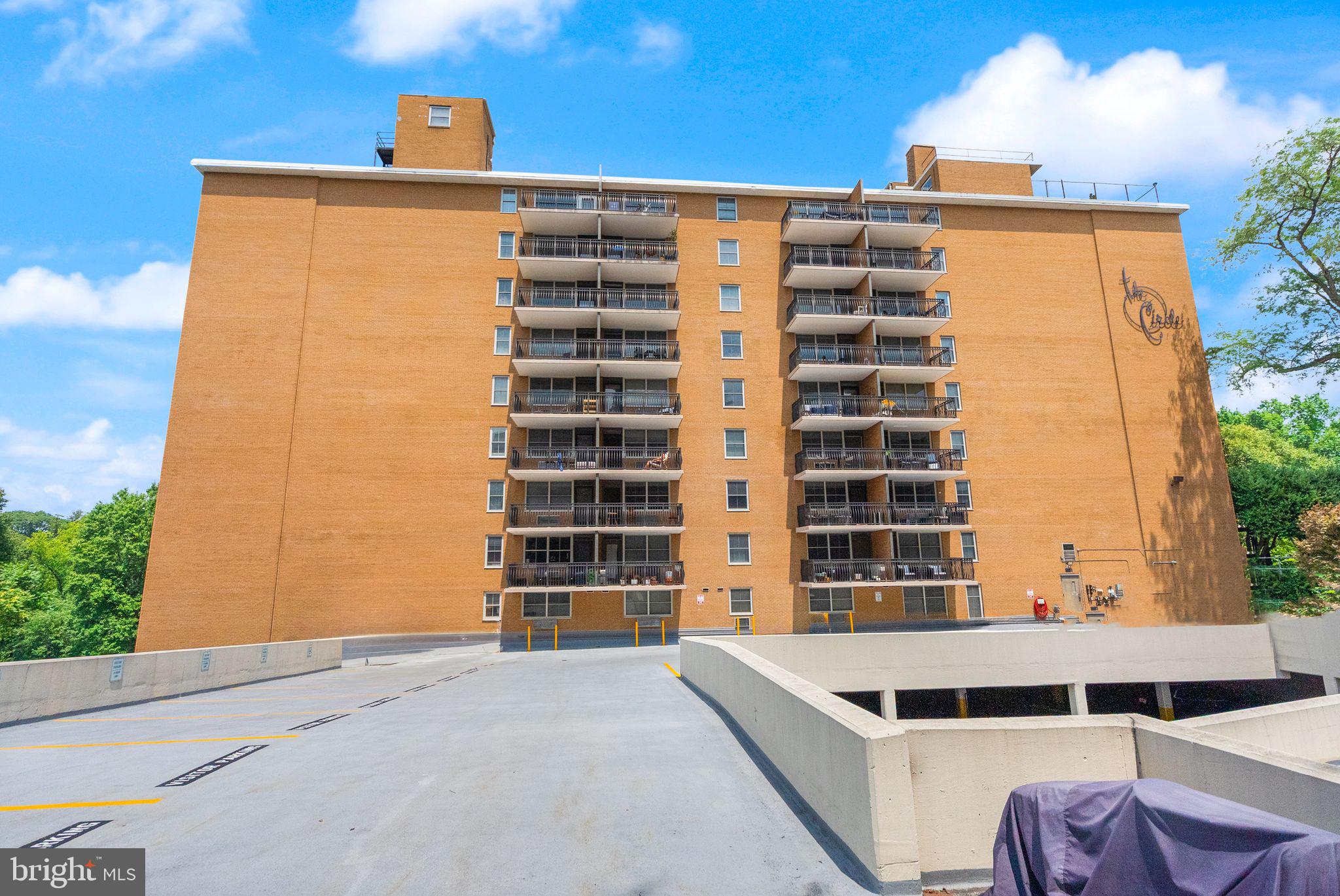 2030 N Adams St #911