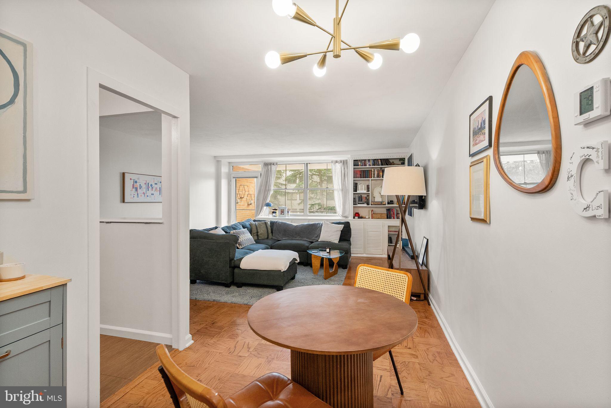 2030 N Adams St #911