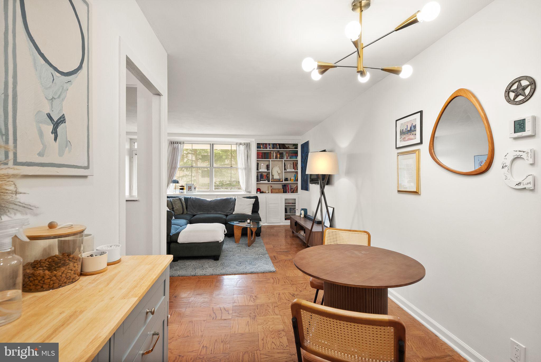 2030 N Adams St #911