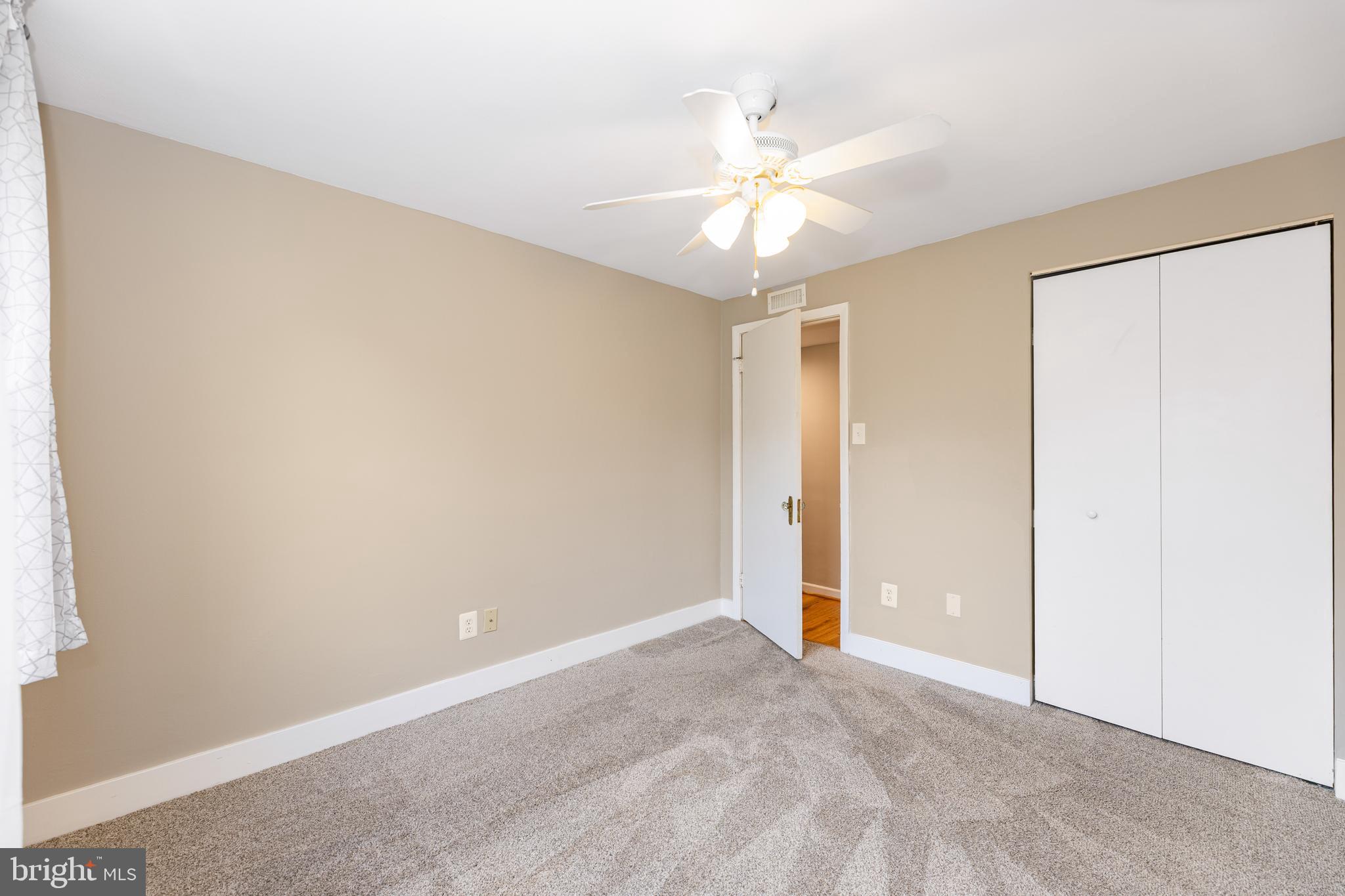 814 S ARLINGTON DR #102