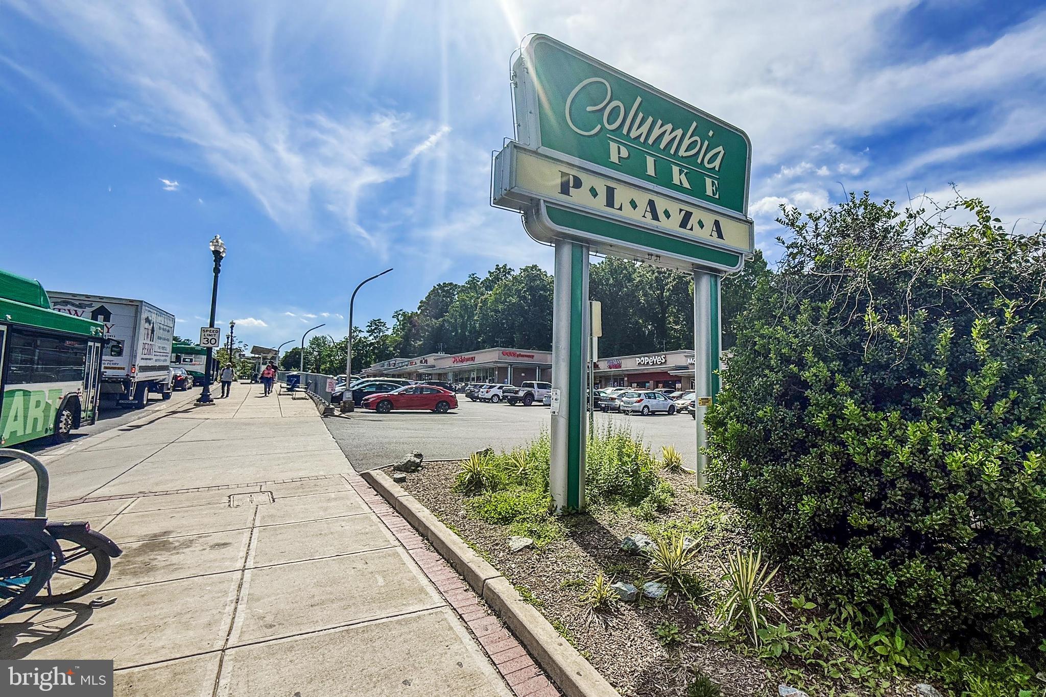 814 S ARLINGTON DR #102