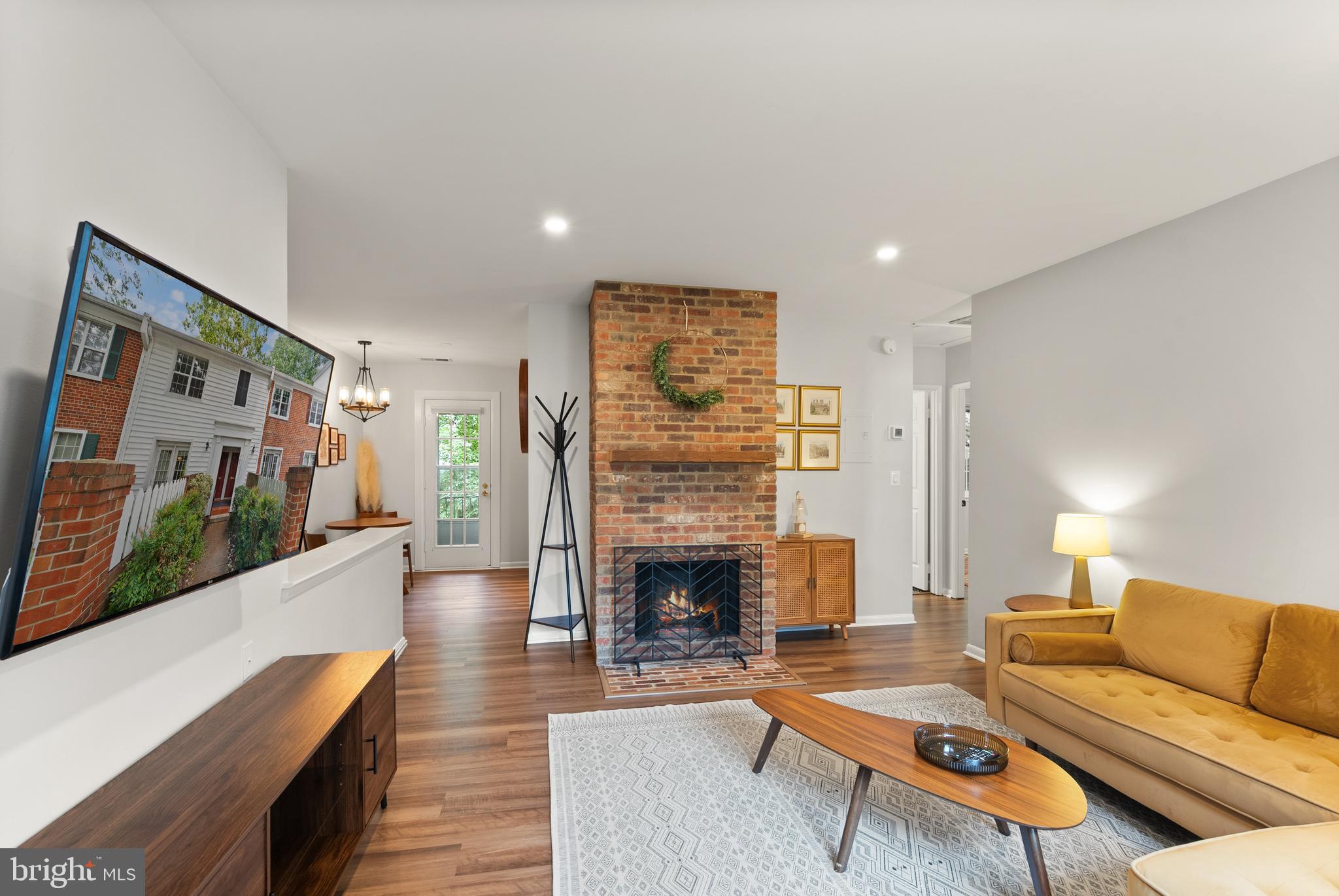 2623 S WALTER REED DRIVE D