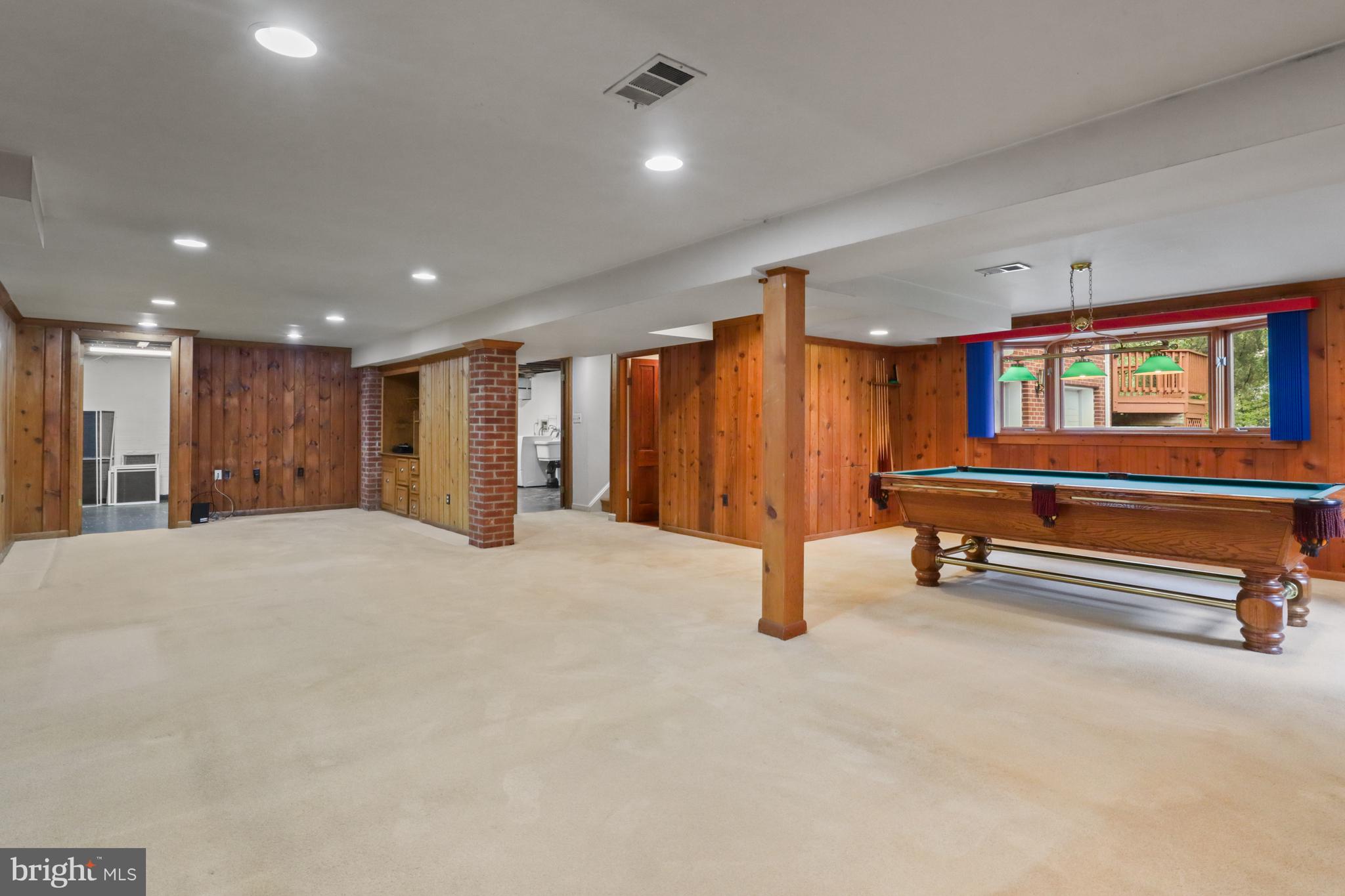 2822 N HARRISON STREET