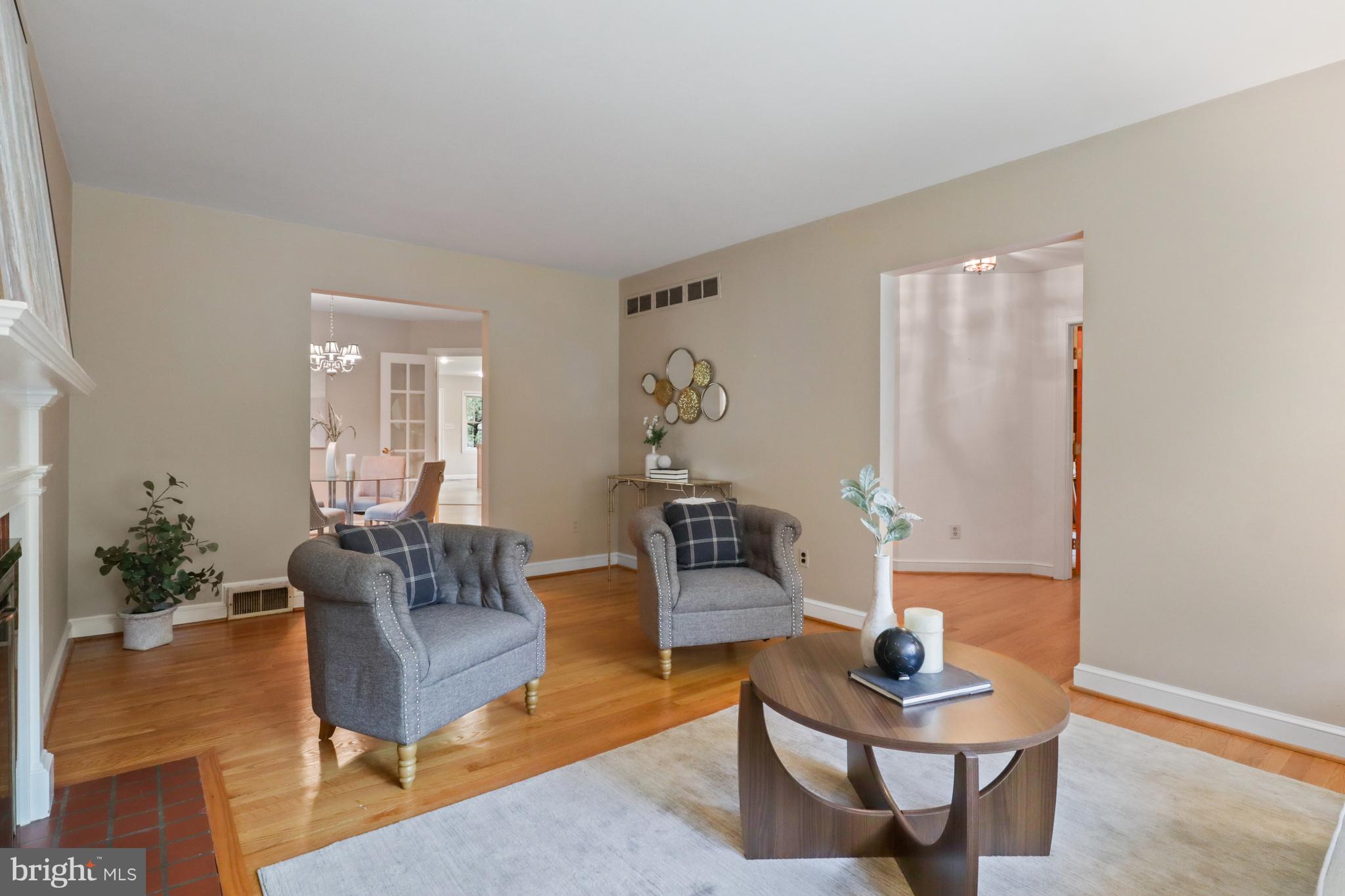 2822 N HARRISON STREET