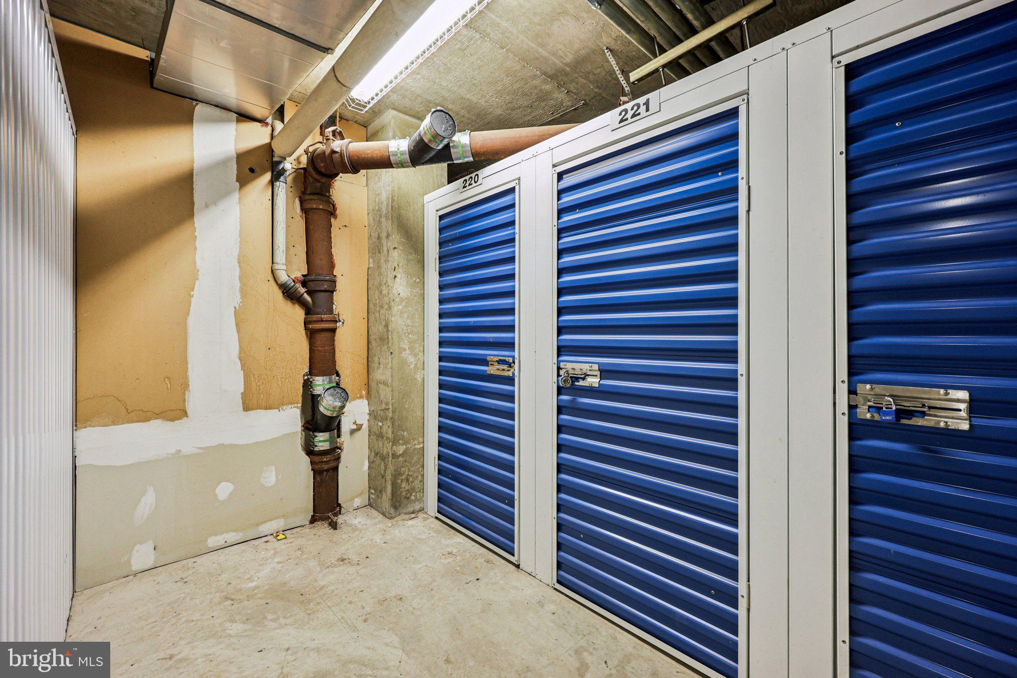 4500 S FOUR MILE RUN DRIVE 220