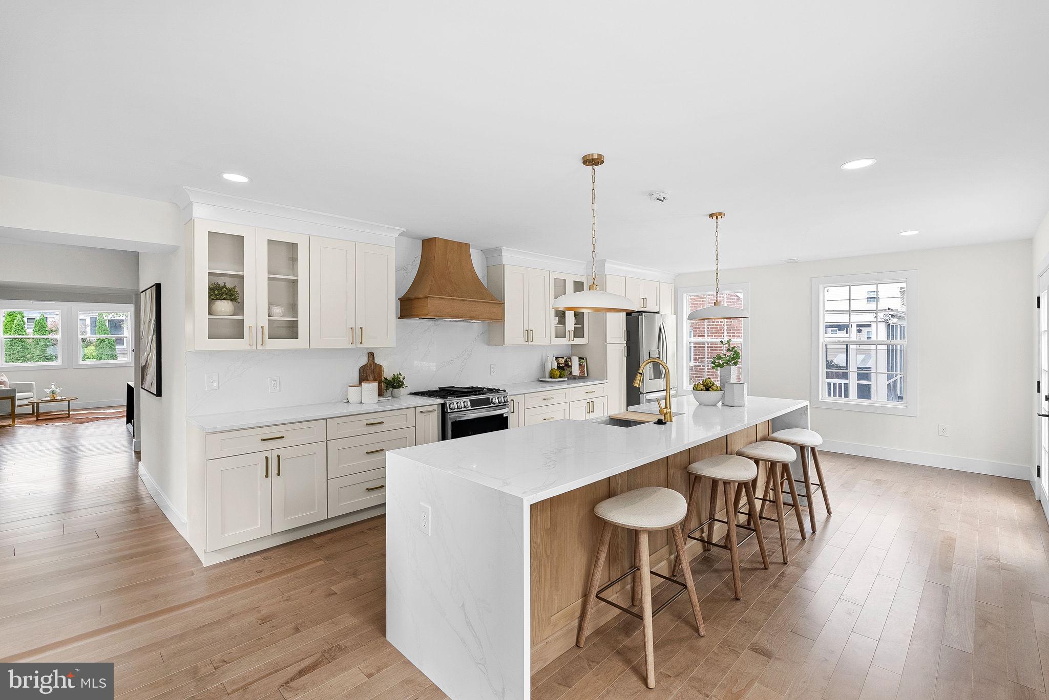 1805 S POLLARD STREET