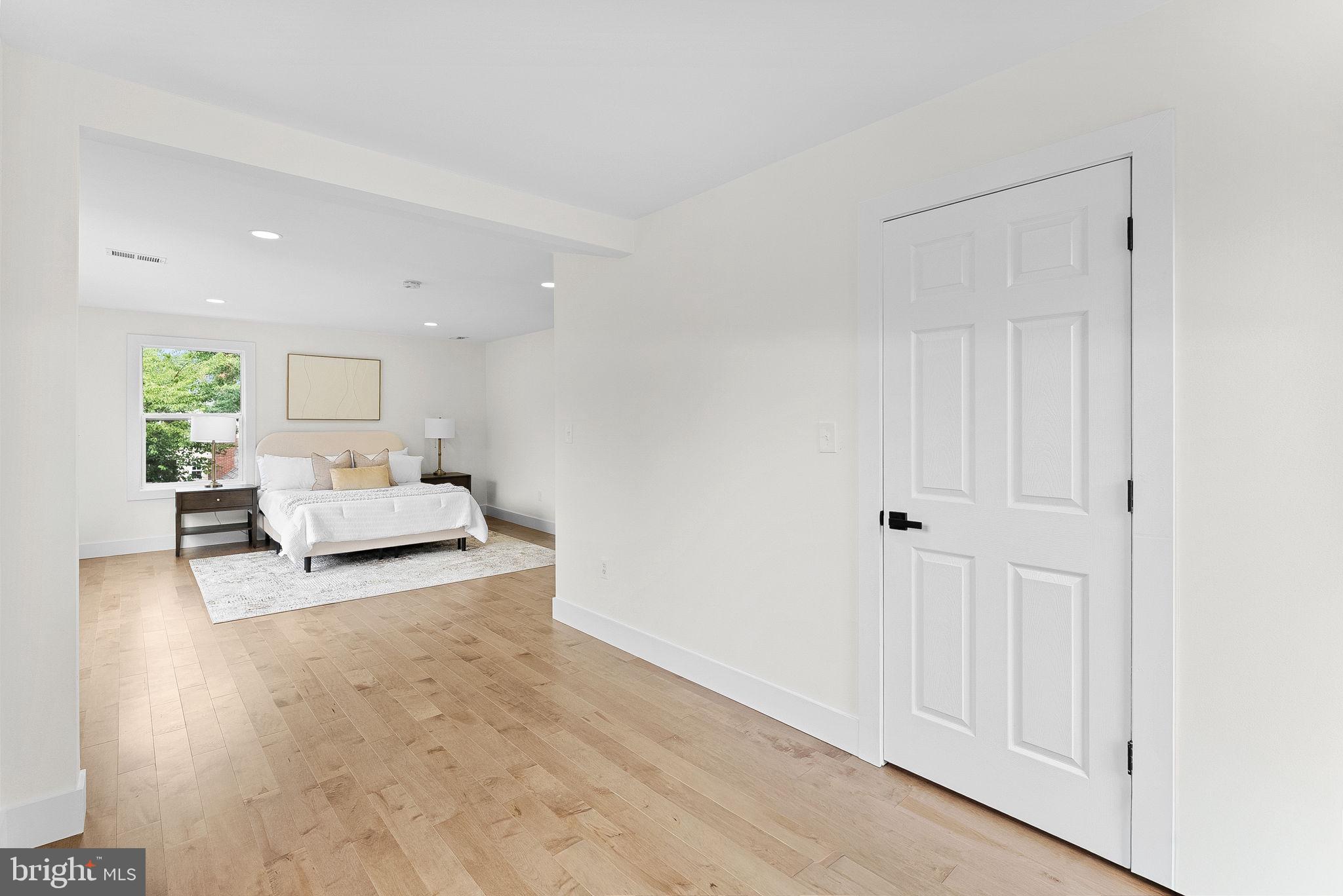 1805 S POLLARD STREET