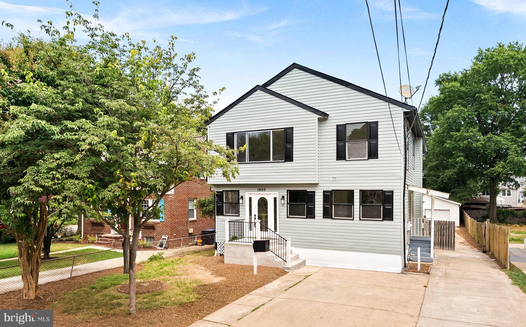 1805 S POLLARD STREET