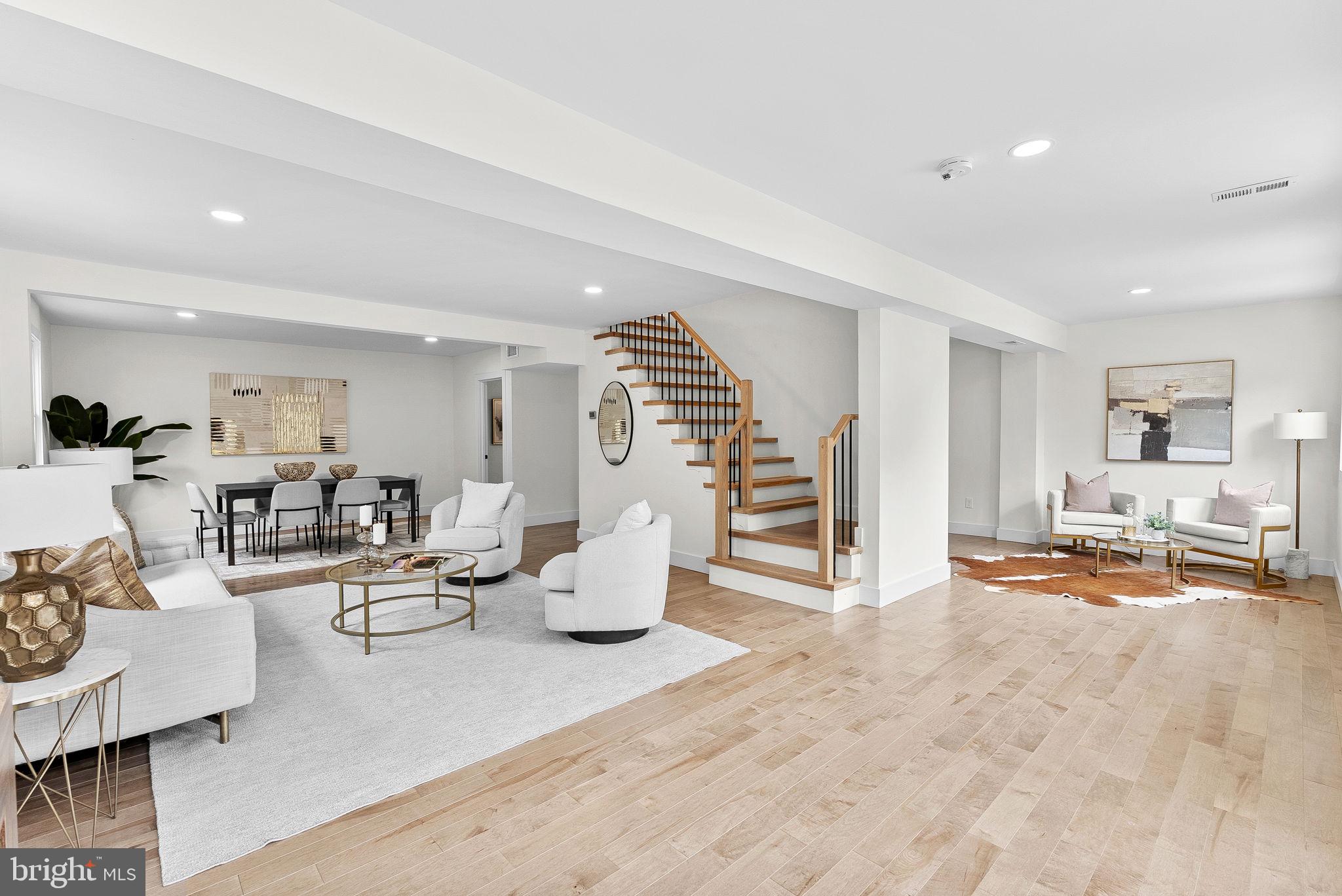 1805 S POLLARD STREET