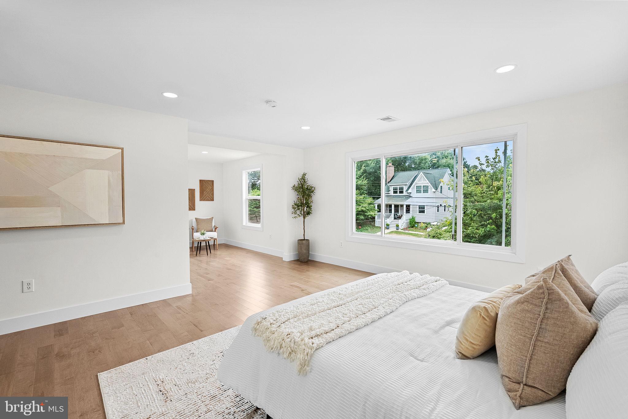 1805 S POLLARD STREET