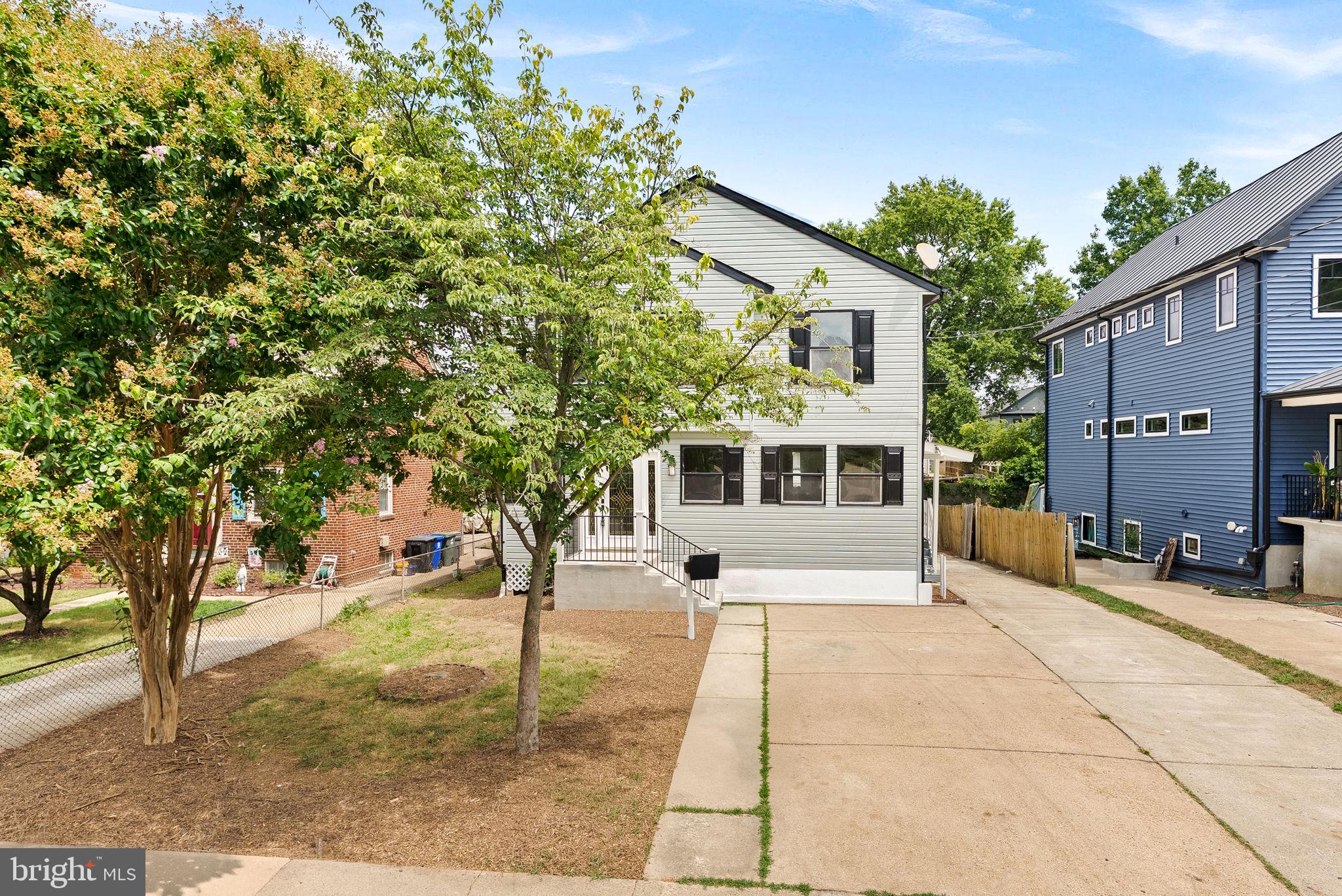 1805 S POLLARD STREET