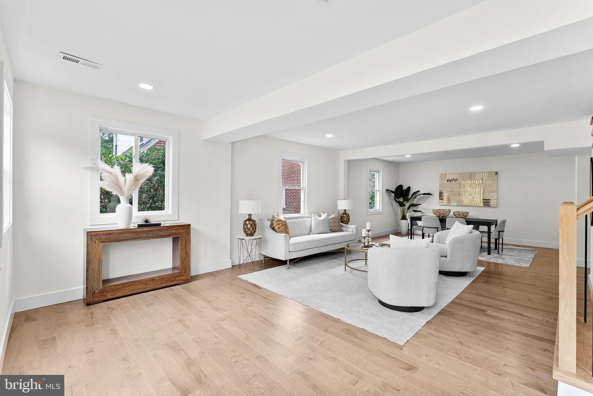 1805 S POLLARD STREET