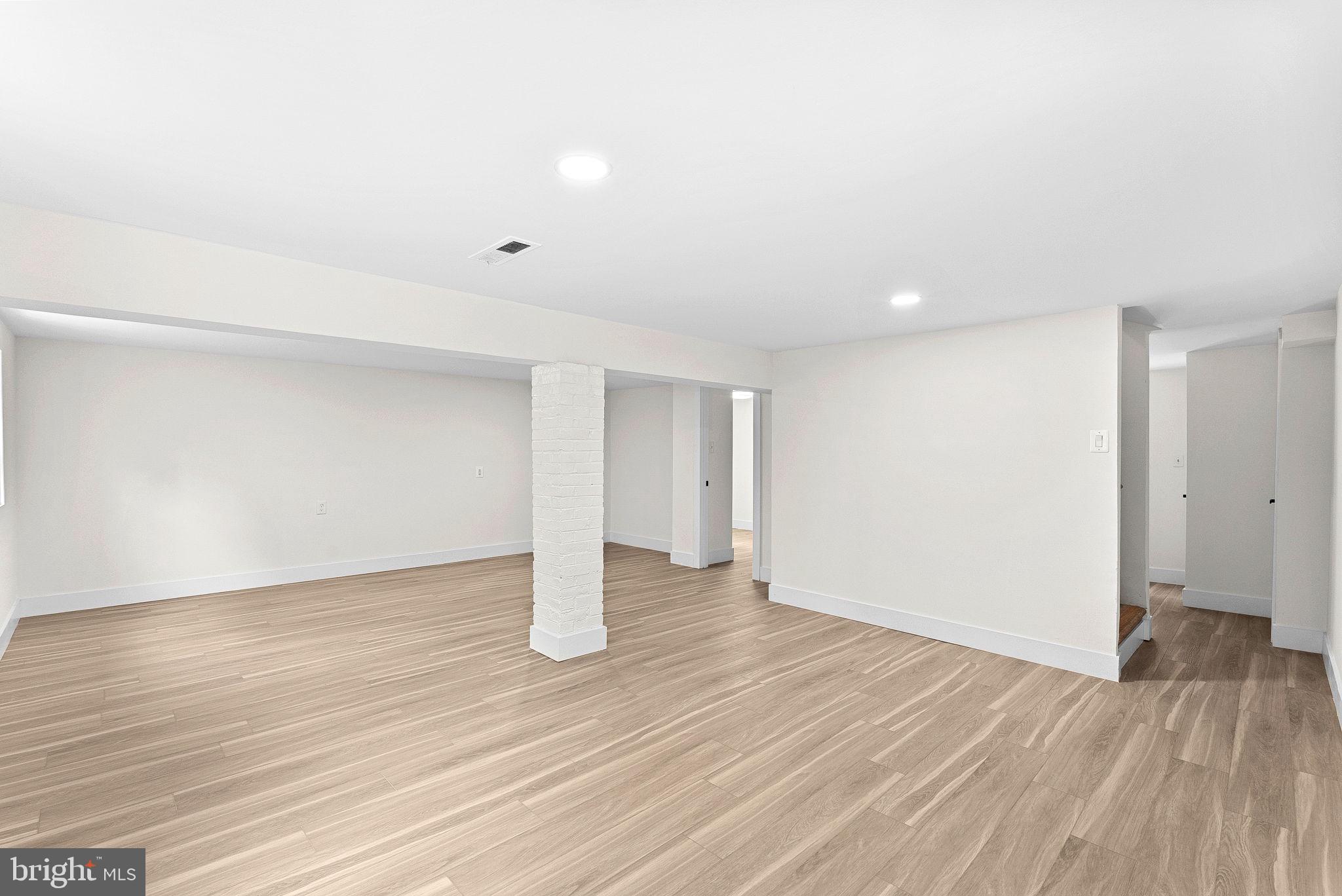 1805 S POLLARD STREET