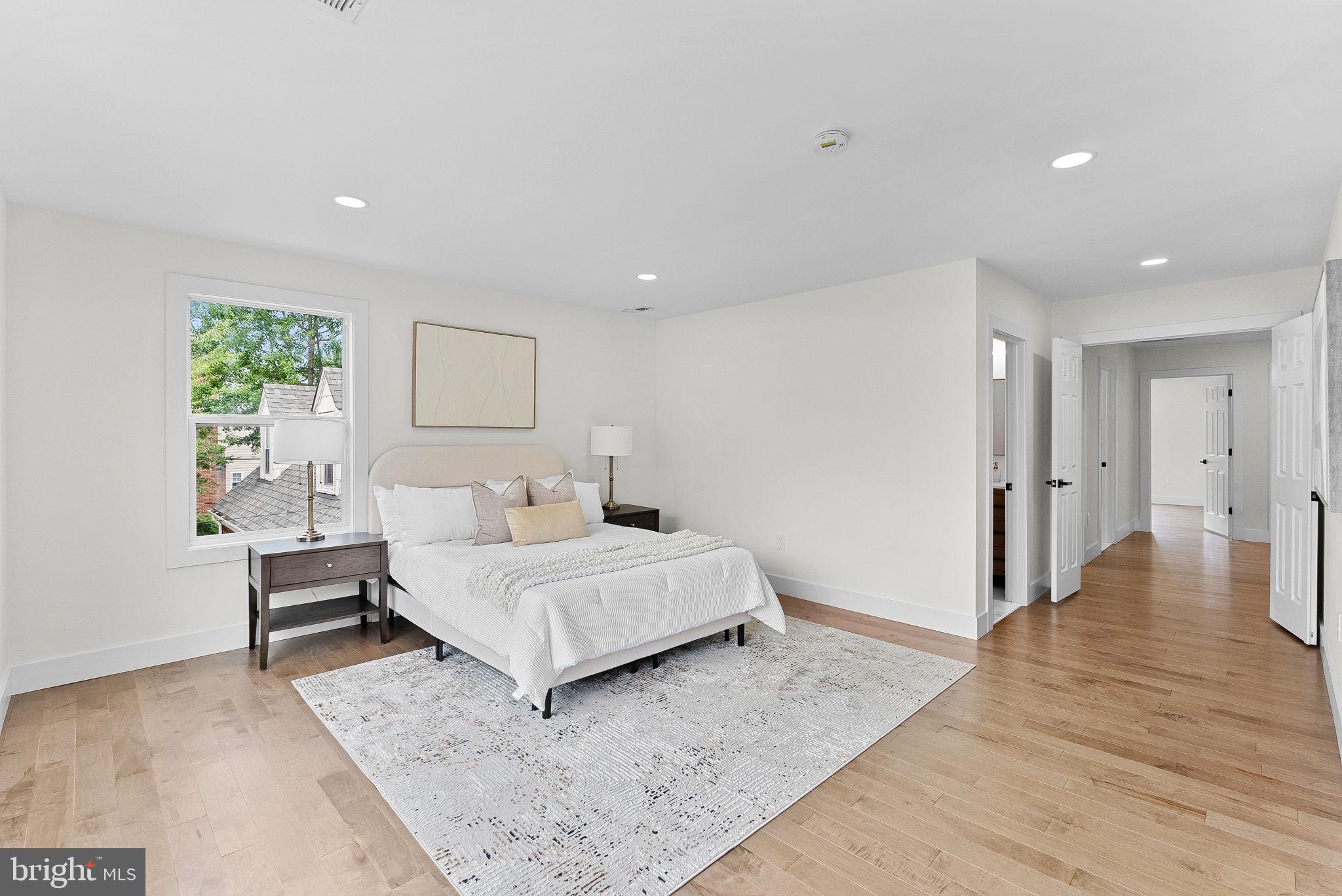 1805 S POLLARD STREET