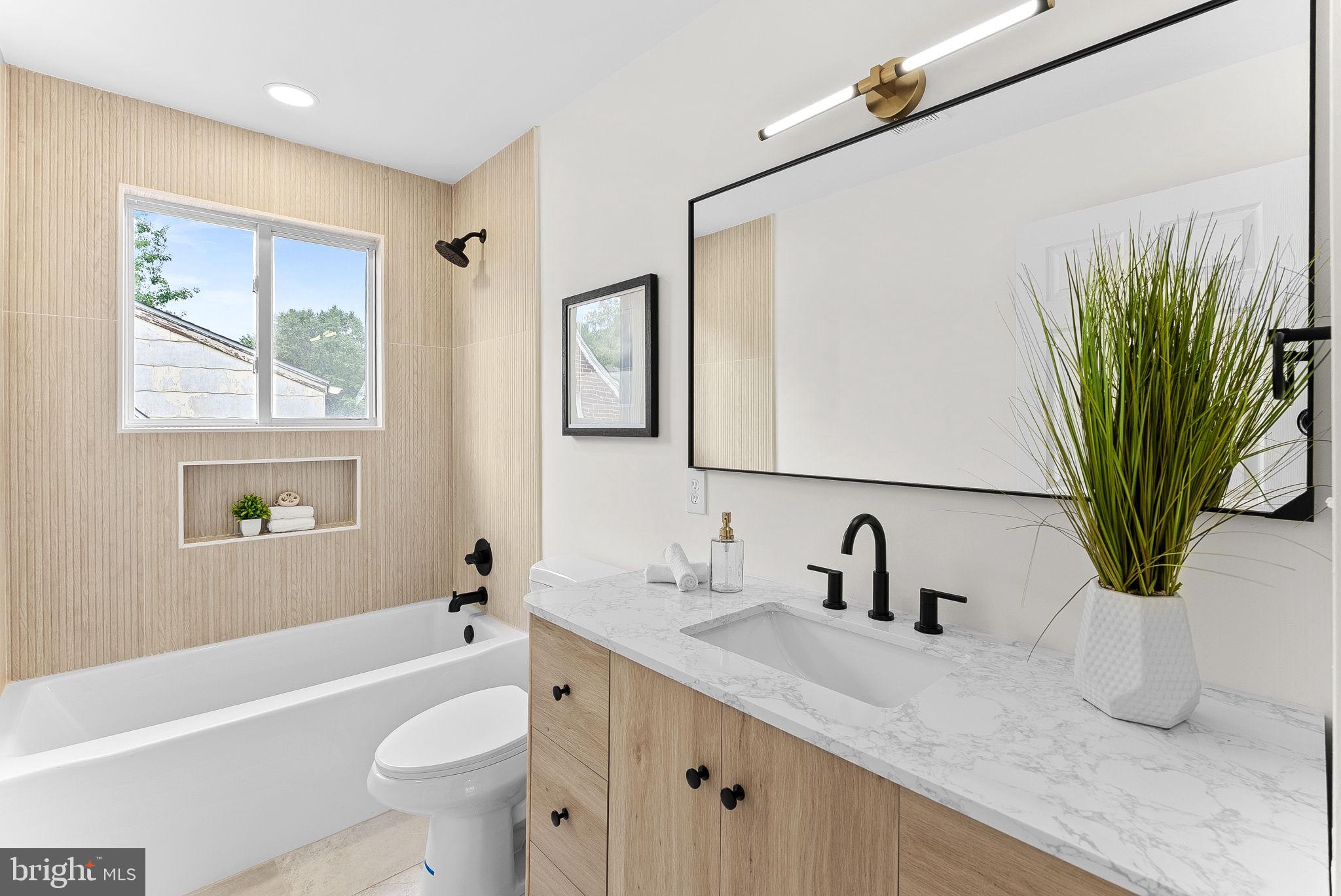 1805 S POLLARD STREET