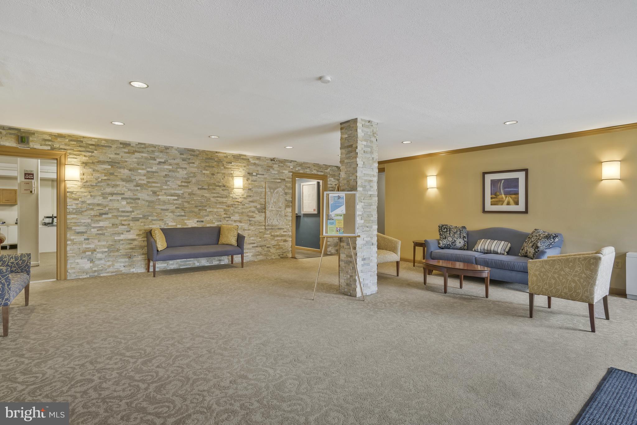 1830 COLUMBIA PIKE G-3