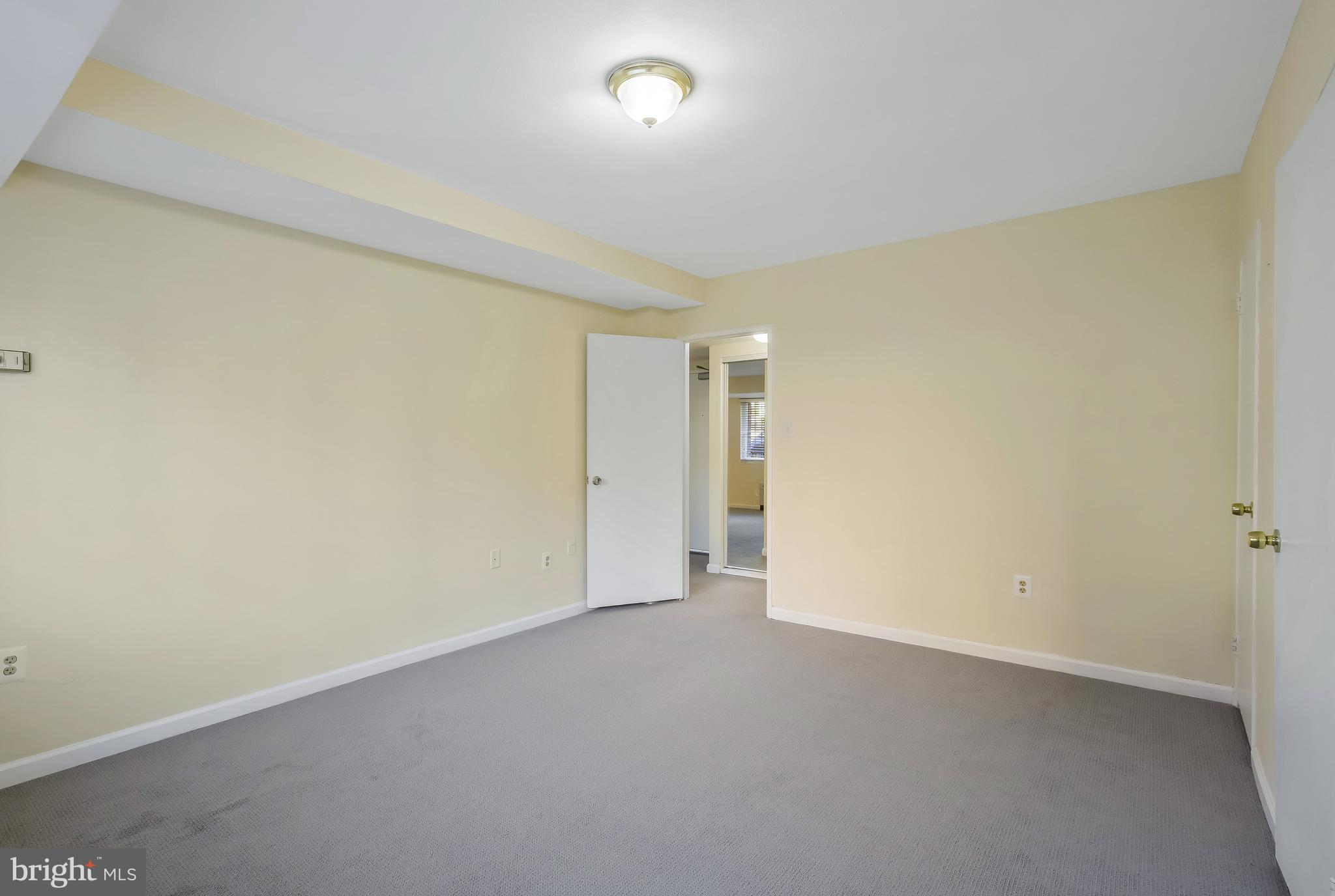 1830 COLUMBIA PIKE G-3