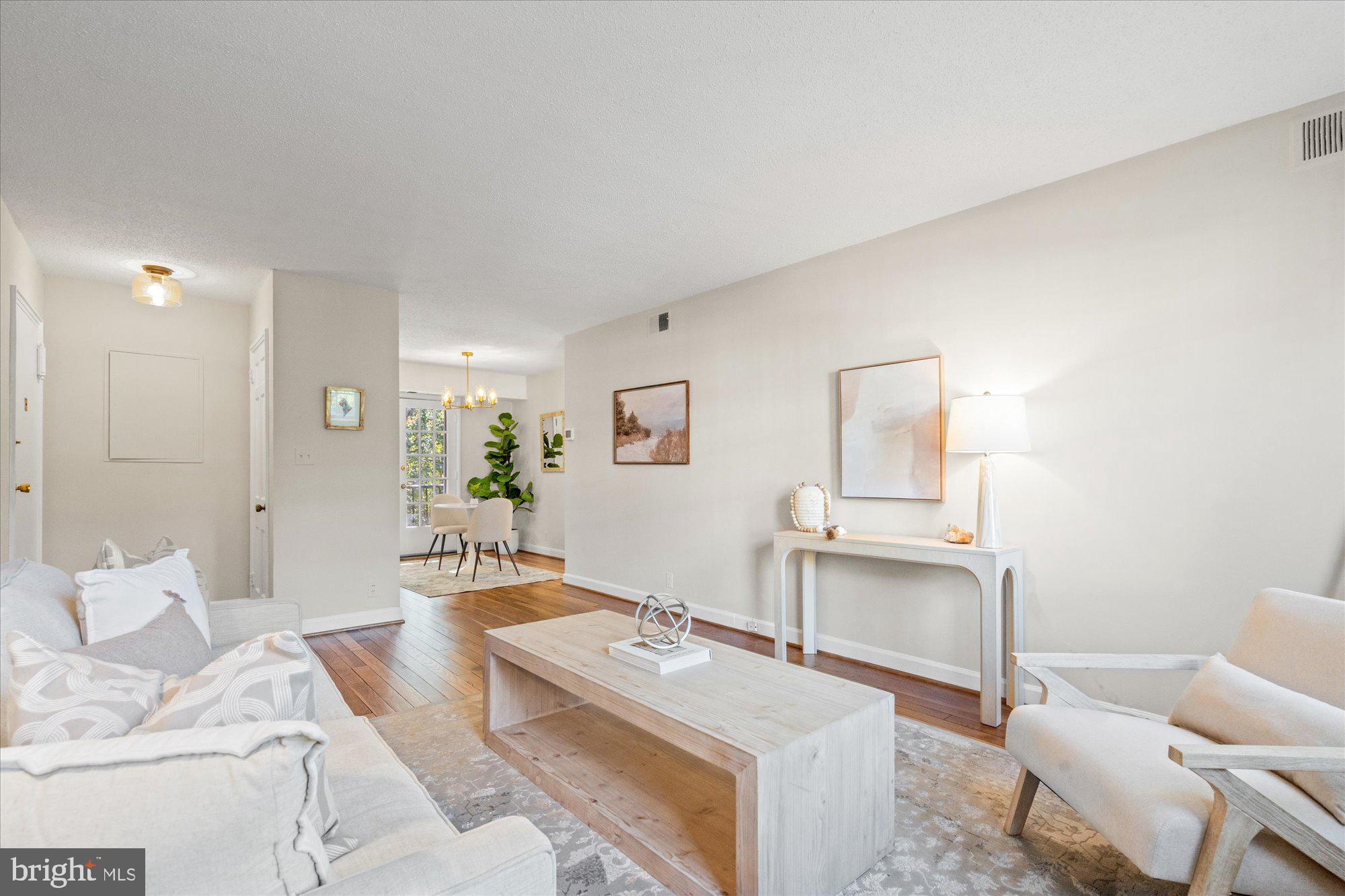 3049 S BUCHANAN STREET B2