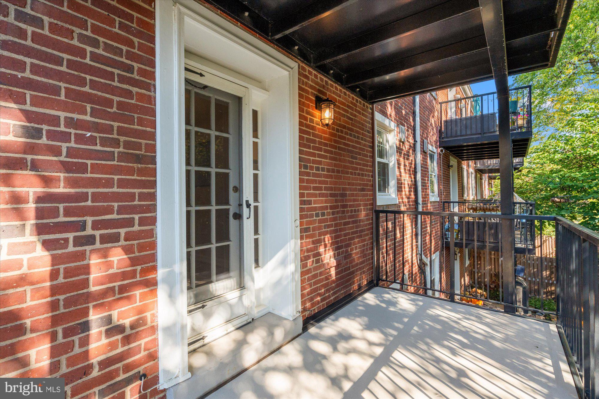 3049 S BUCHANAN STREET B2