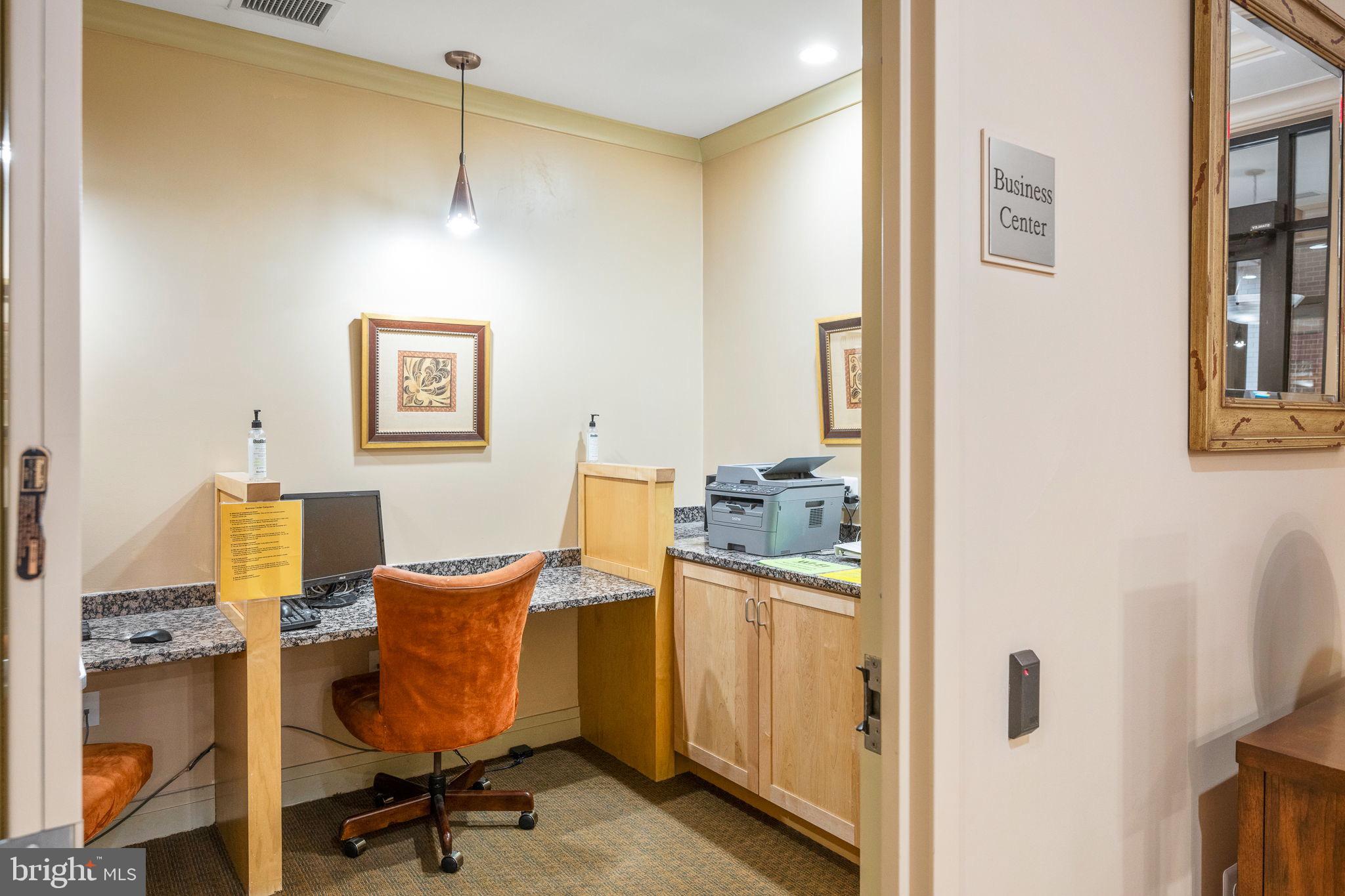 2220 N FAIRFAX DRIVE 507