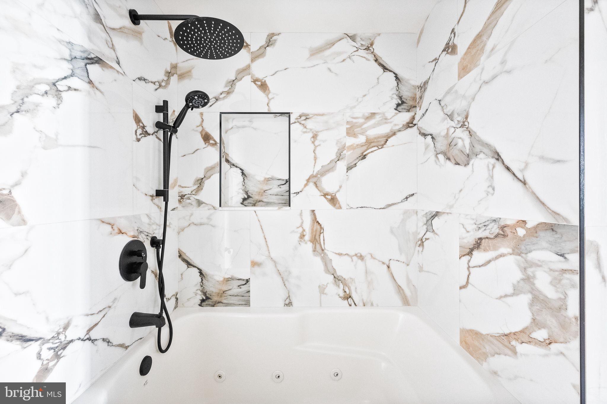 2220 N FAIRFAX DRIVE 507