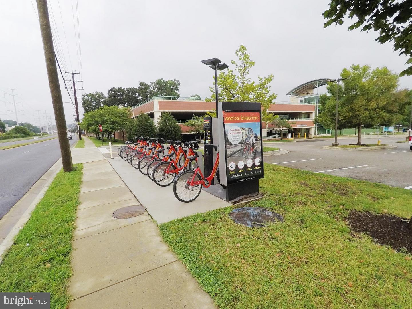 4500 S FOUR MILE RUN DRIVE 220