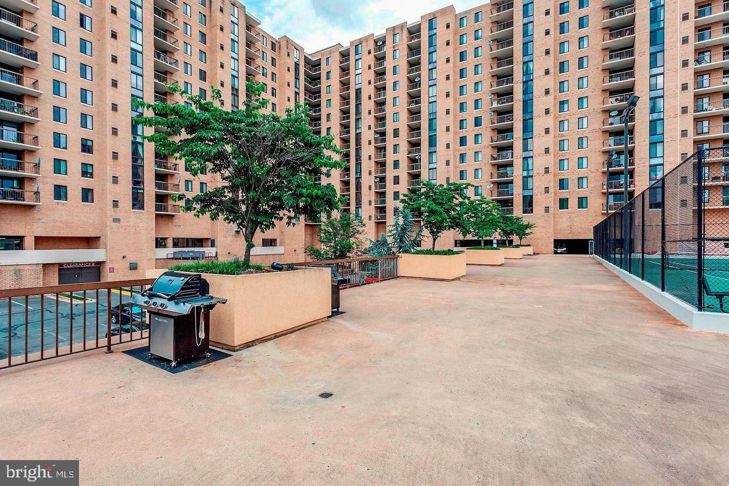 4500 S FOUR MILE RUN DRIVE 220