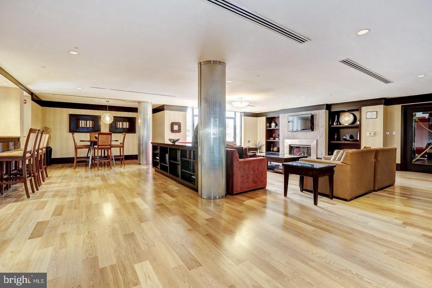 4500 S FOUR MILE RUN DRIVE 220