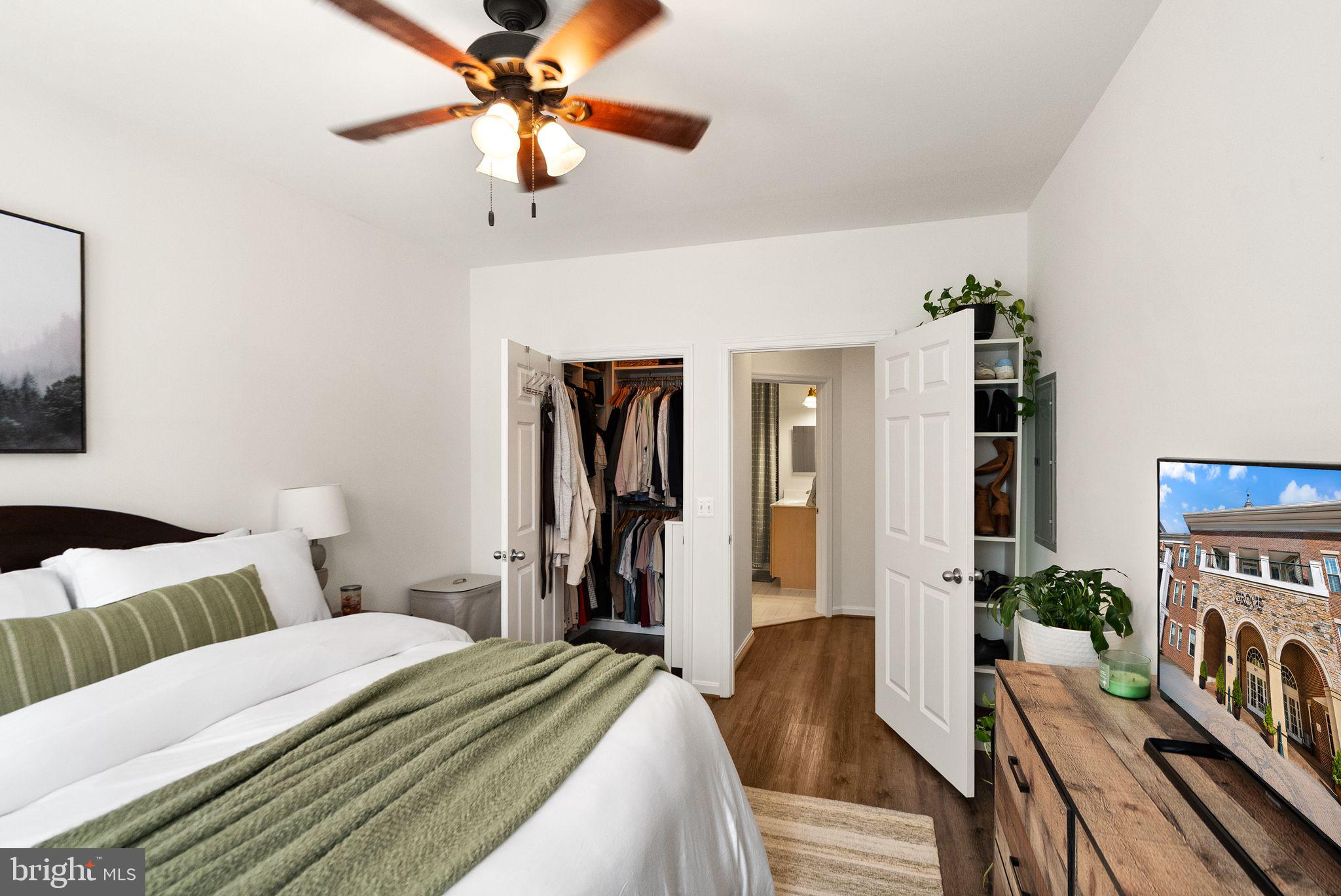 2465 ARMY NAVY DRIVE 204