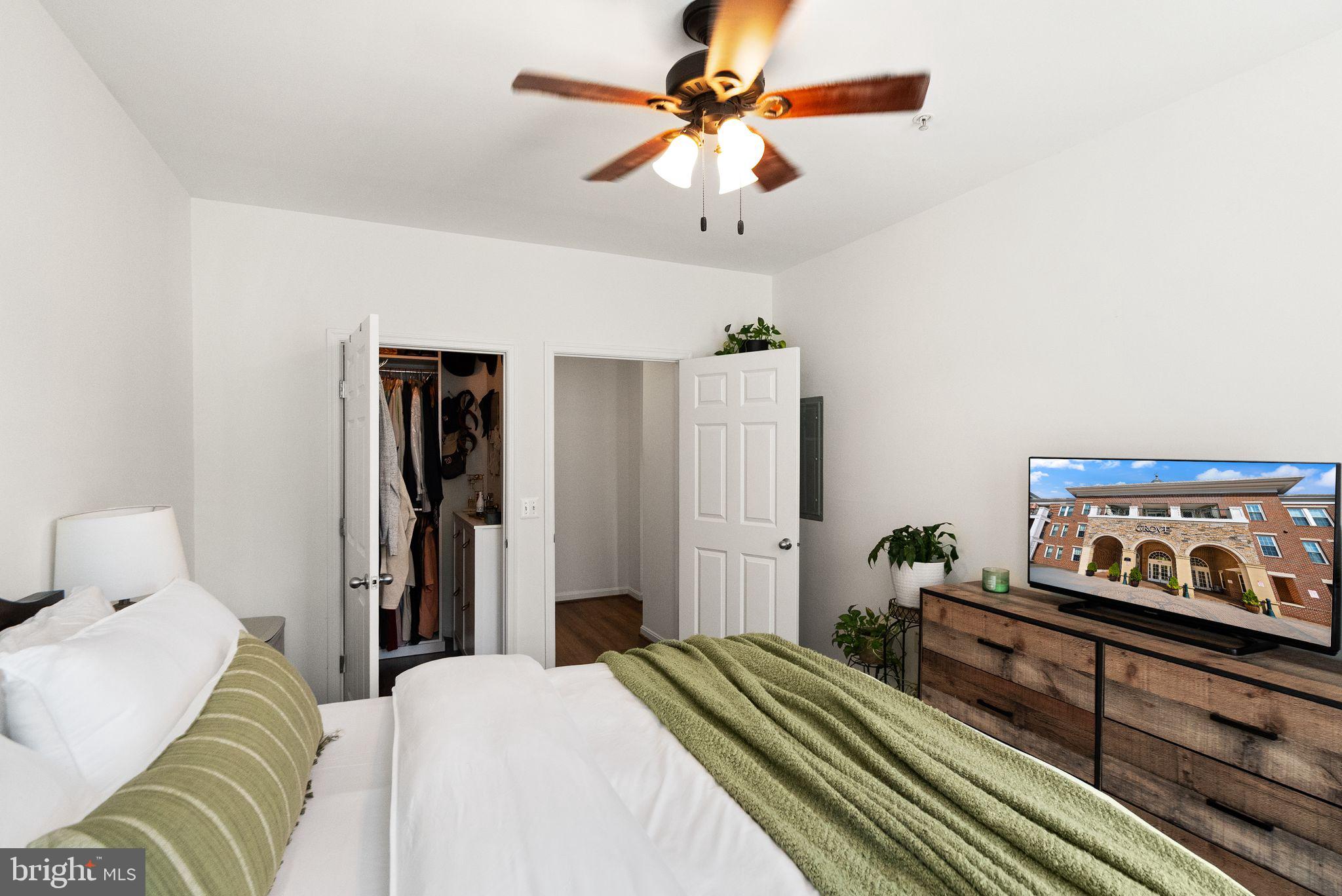 2465 ARMY NAVY DRIVE 204