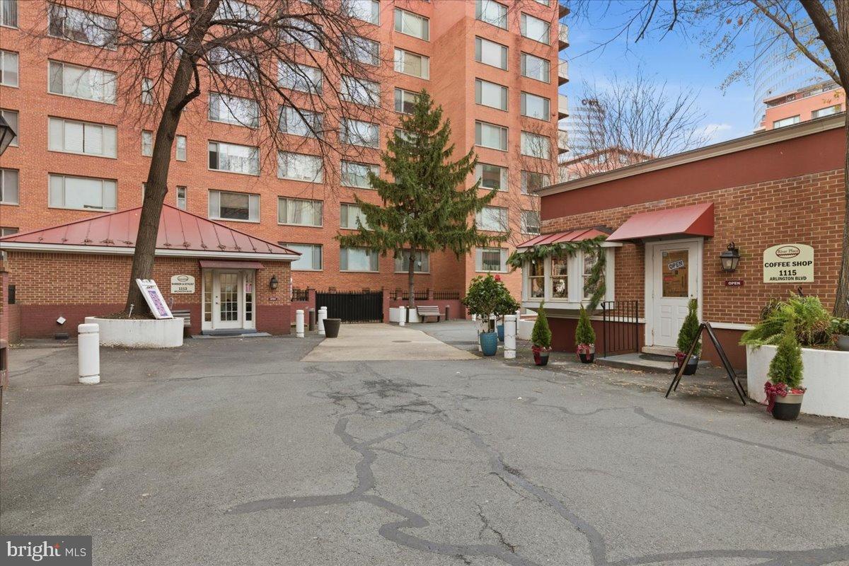 1111 ARLINGTON BOULEVARD 801