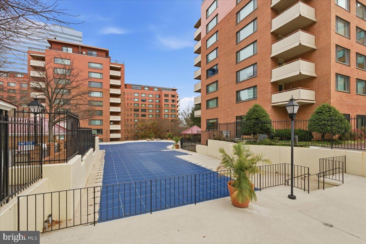 1111 ARLINGTON BOULEVARD 801