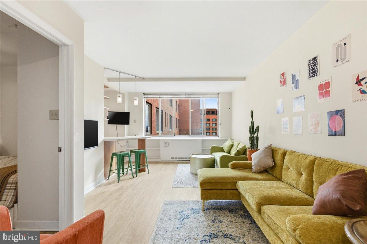 1111 ARLINGTON BOULEVARD 801