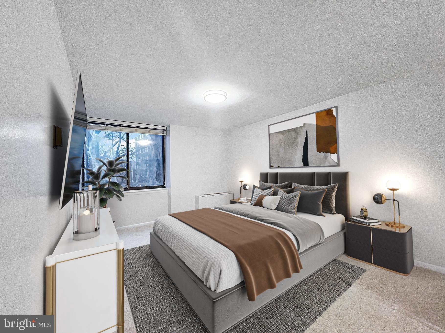 4390 LORCOM LANE 512