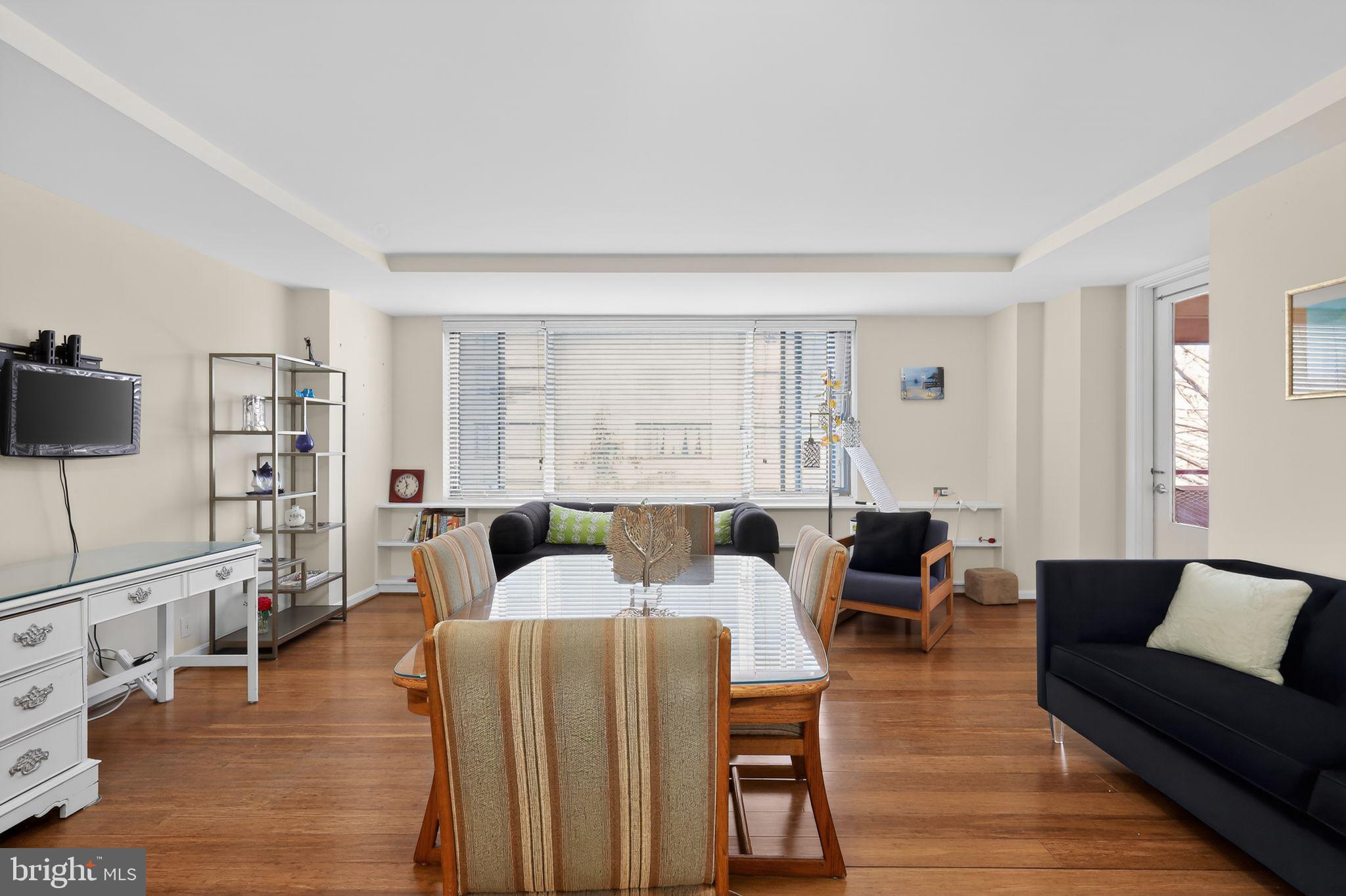 1121 ARLINGTON BOULEVARD N 706