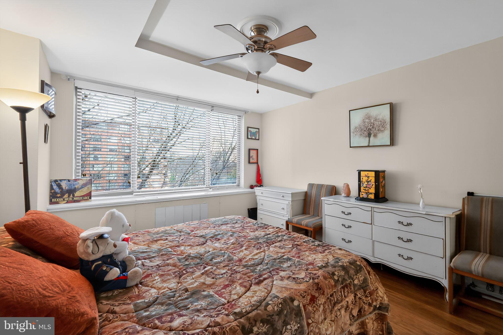 1121 ARLINGTON BOULEVARD N 706