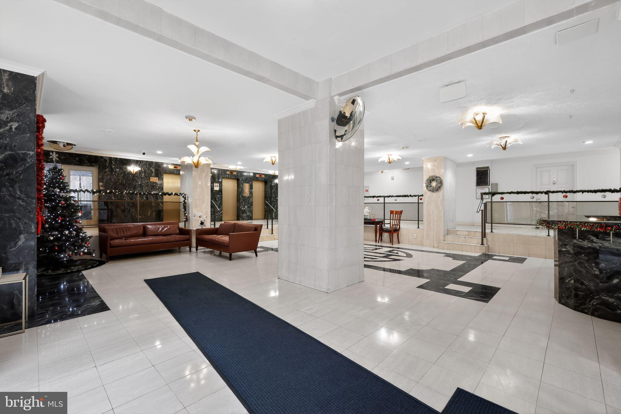 1121 ARLINGTON BOULEVARD N 706