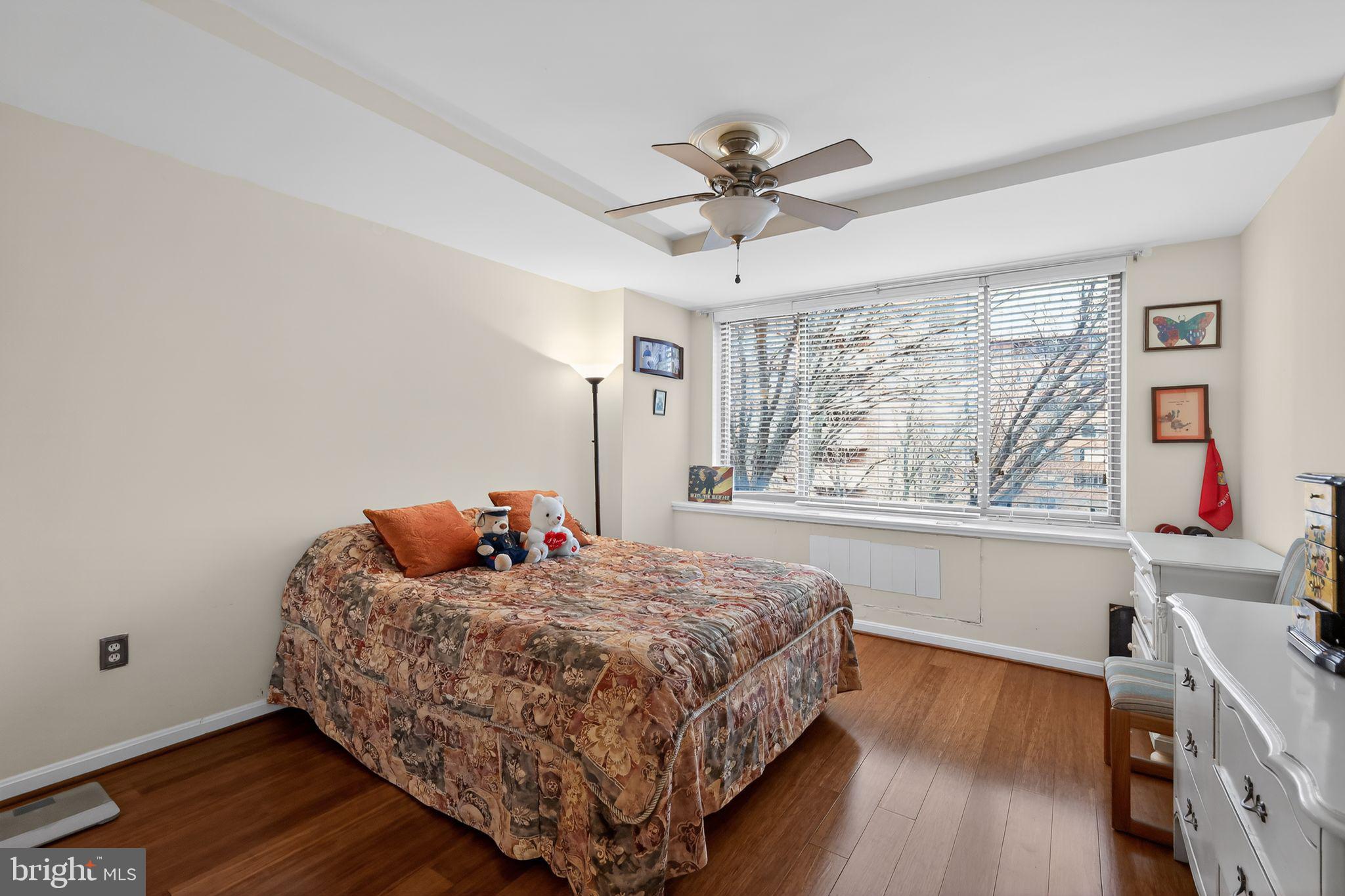 1121 ARLINGTON BOULEVARD N 706