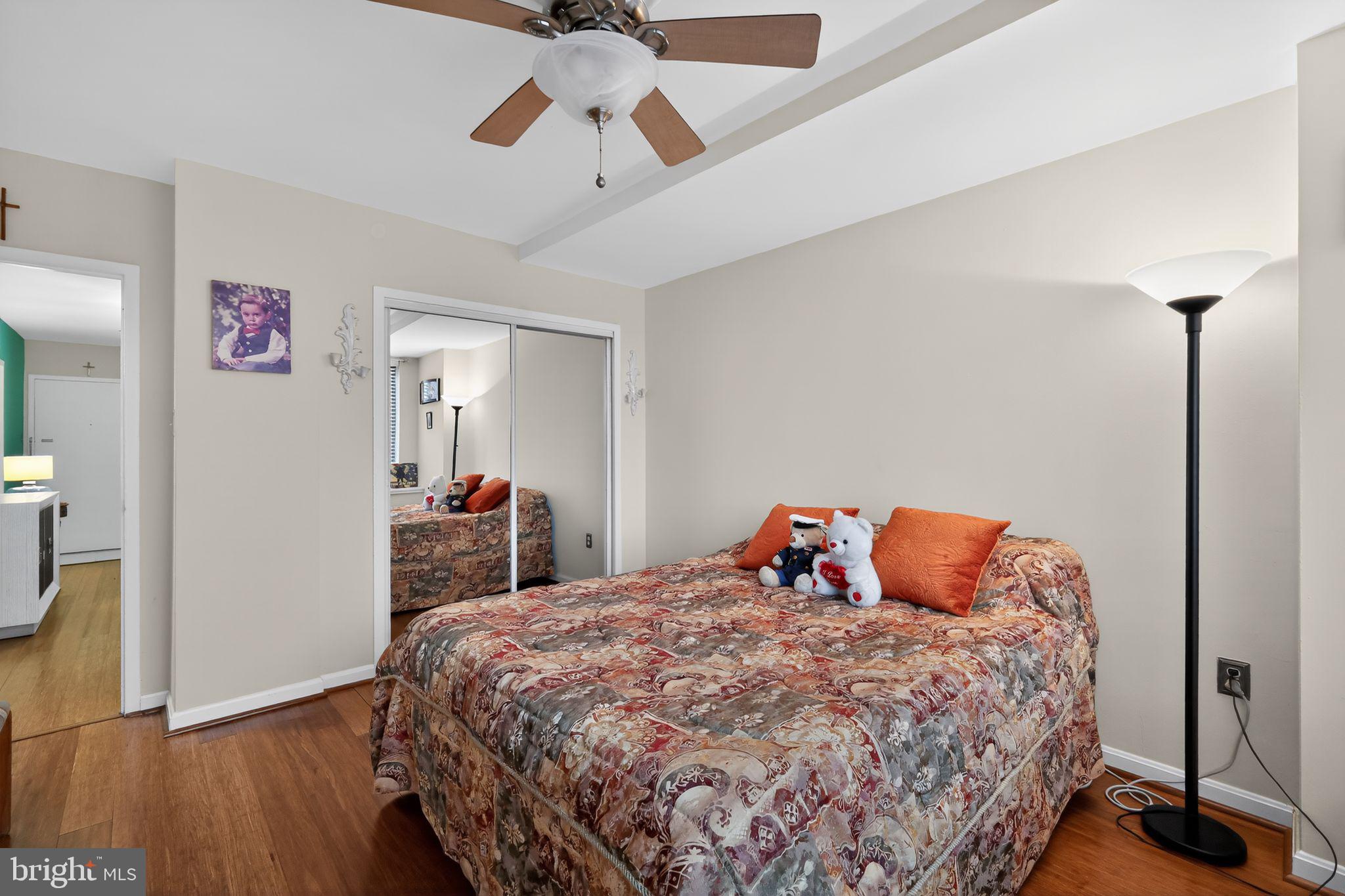 1121 ARLINGTON BOULEVARD N 706